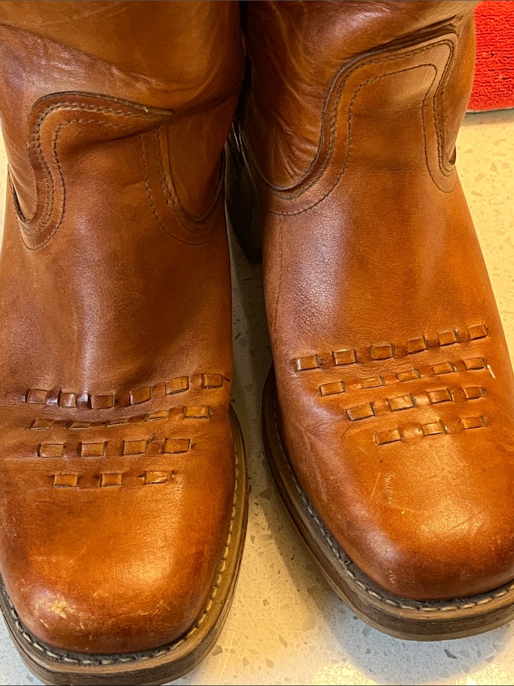 Women’s Tall Leather Heeled Frye campus “like “boots - Picture 9 of 9